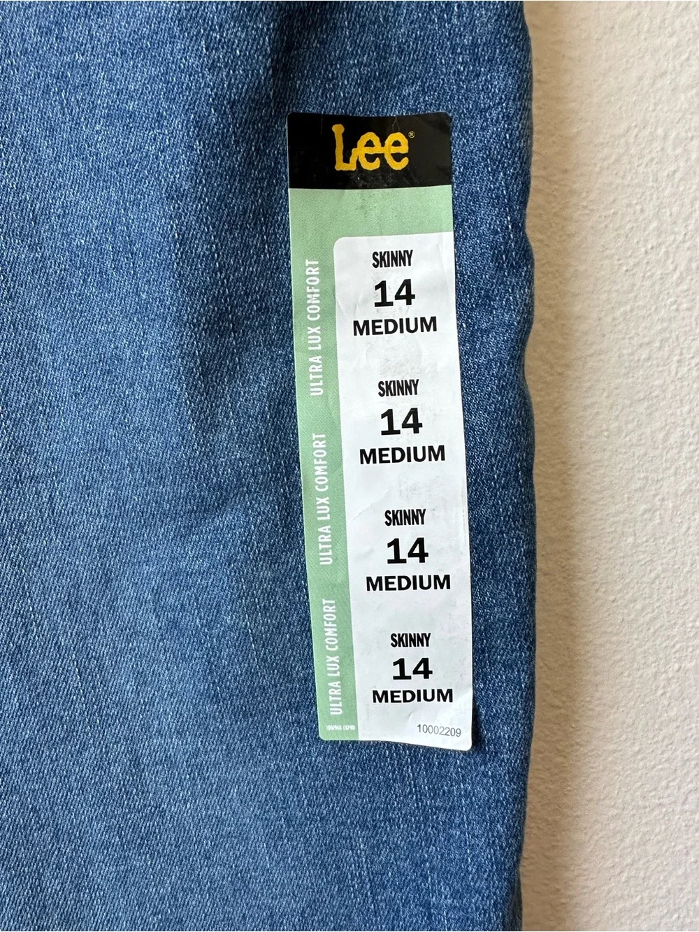 Lee Women's Classic Indigo Skinny Jeans